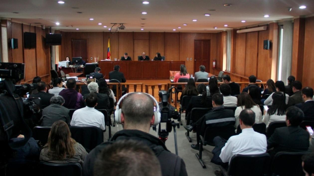 Audiencia en Paloquemao.