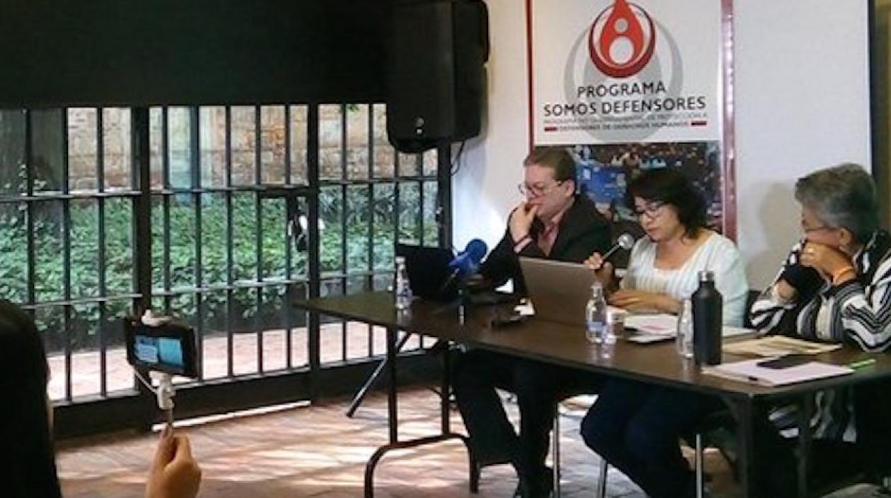 El 90 % de los asesinatos contra líderes fueron cometidos contra hombres, el 9 % contra mujeres y el 1 % contra miembros de la comunidad LGTBI.