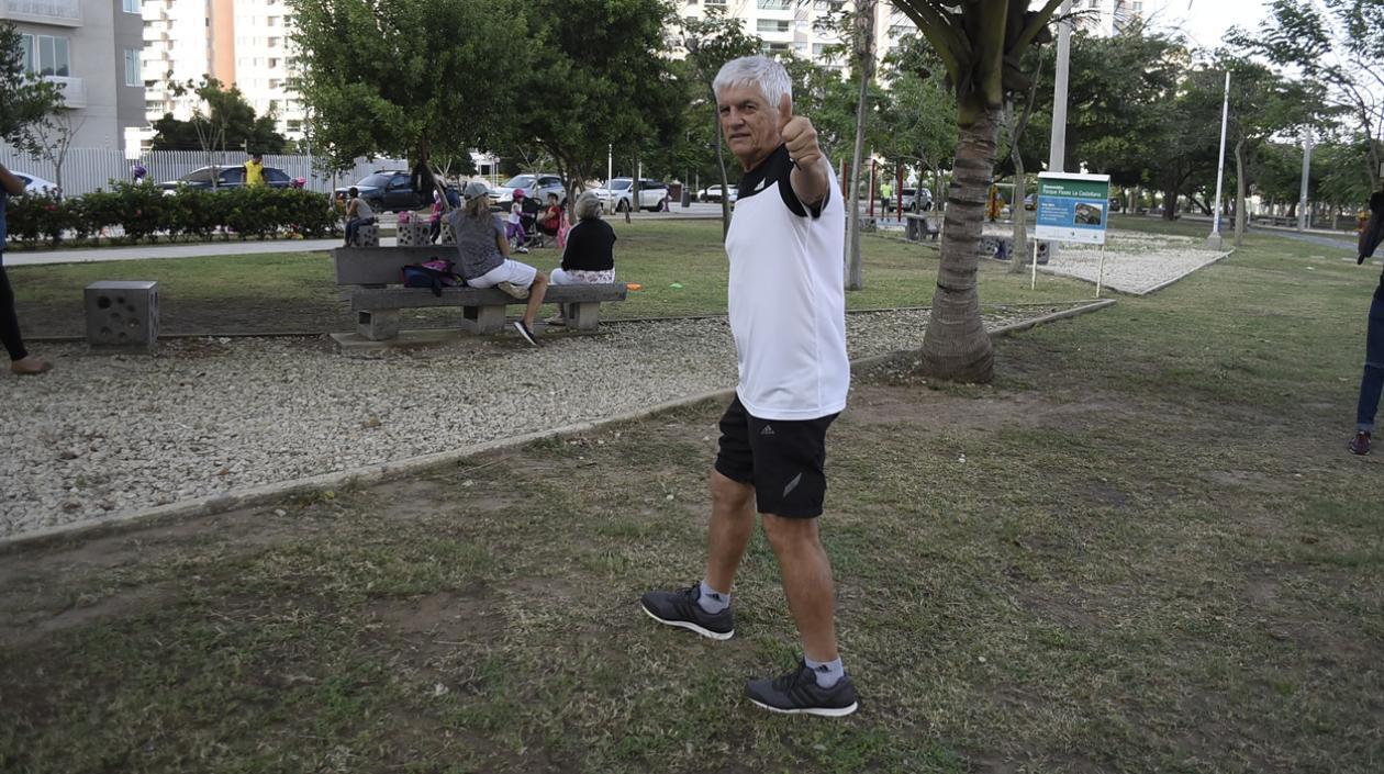 Julio Comesaña, técnico colombo-uruguayo. 