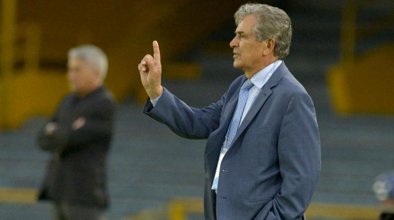 Jorge Luis Pinto, técnico colombiano. 