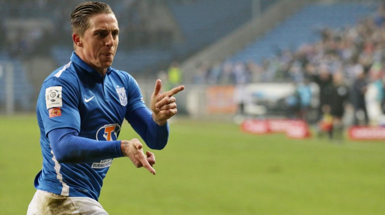 Nicki Bille, delantero danés. 