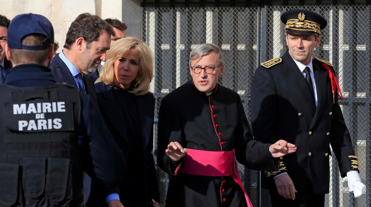 El decano de Notre Dame, Patrick Chauvet.