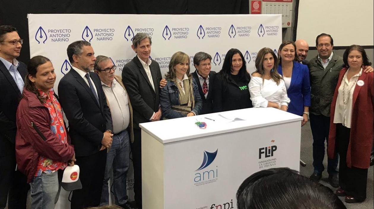 Representantes de los partidos políticos.