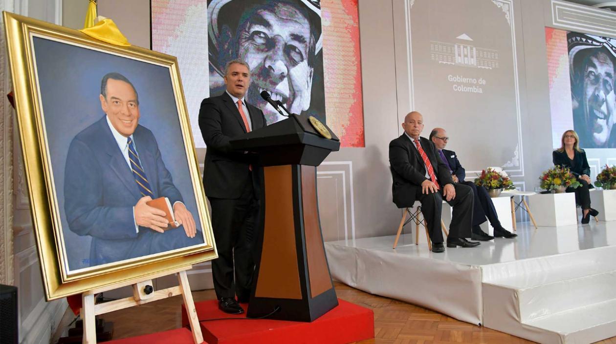 El óleo de Álvaro Gómez Hurtado.