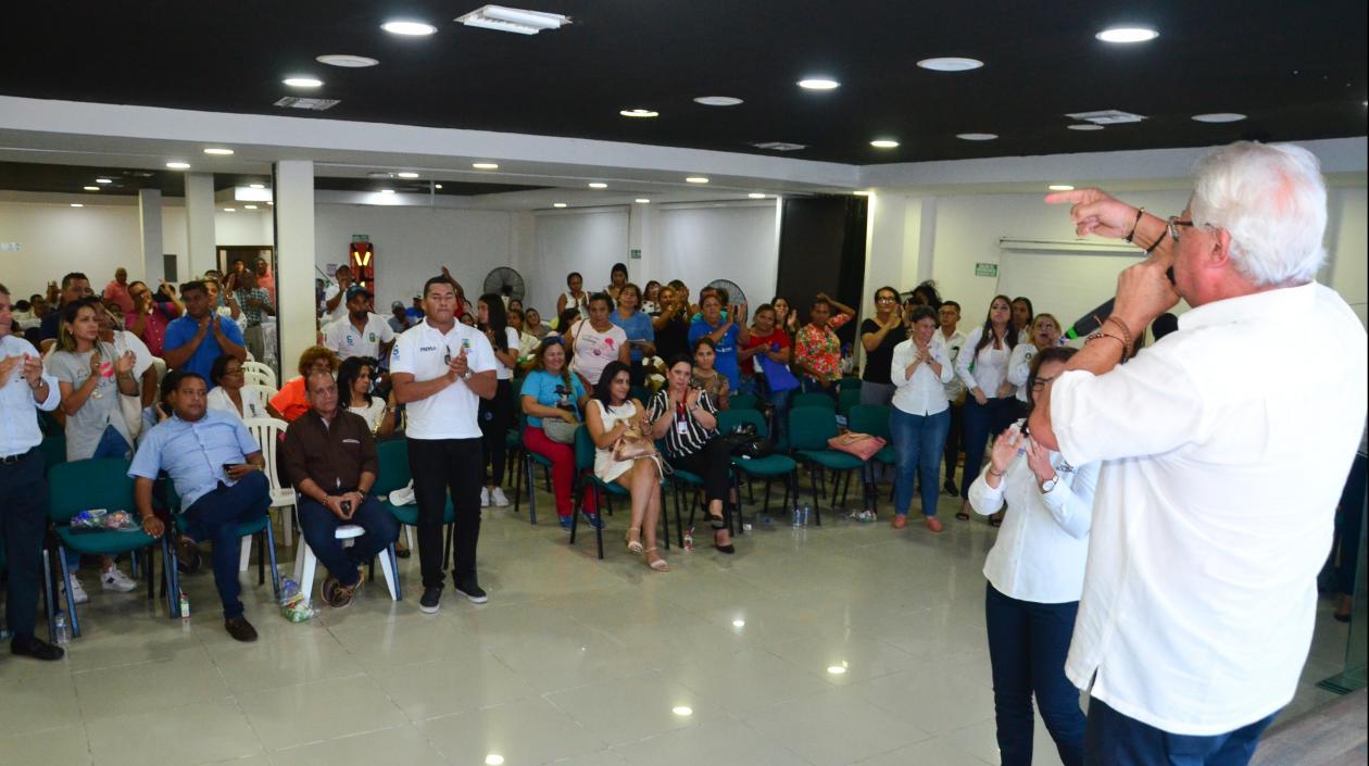 Hasta la fecha se han entregado 34 kilómetros de vías nuevas y 17 parques nuevos a los habitantes de esa localidad.