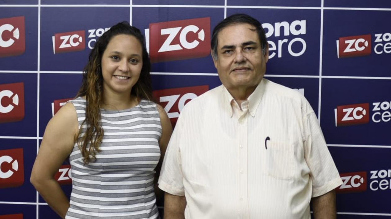 Maria Luisa Noguera, directora ejecutiva de la Regional Norte de Uniandinos, y el presidente de Uniandinos Regional Norte, Carlos Diago Abello.