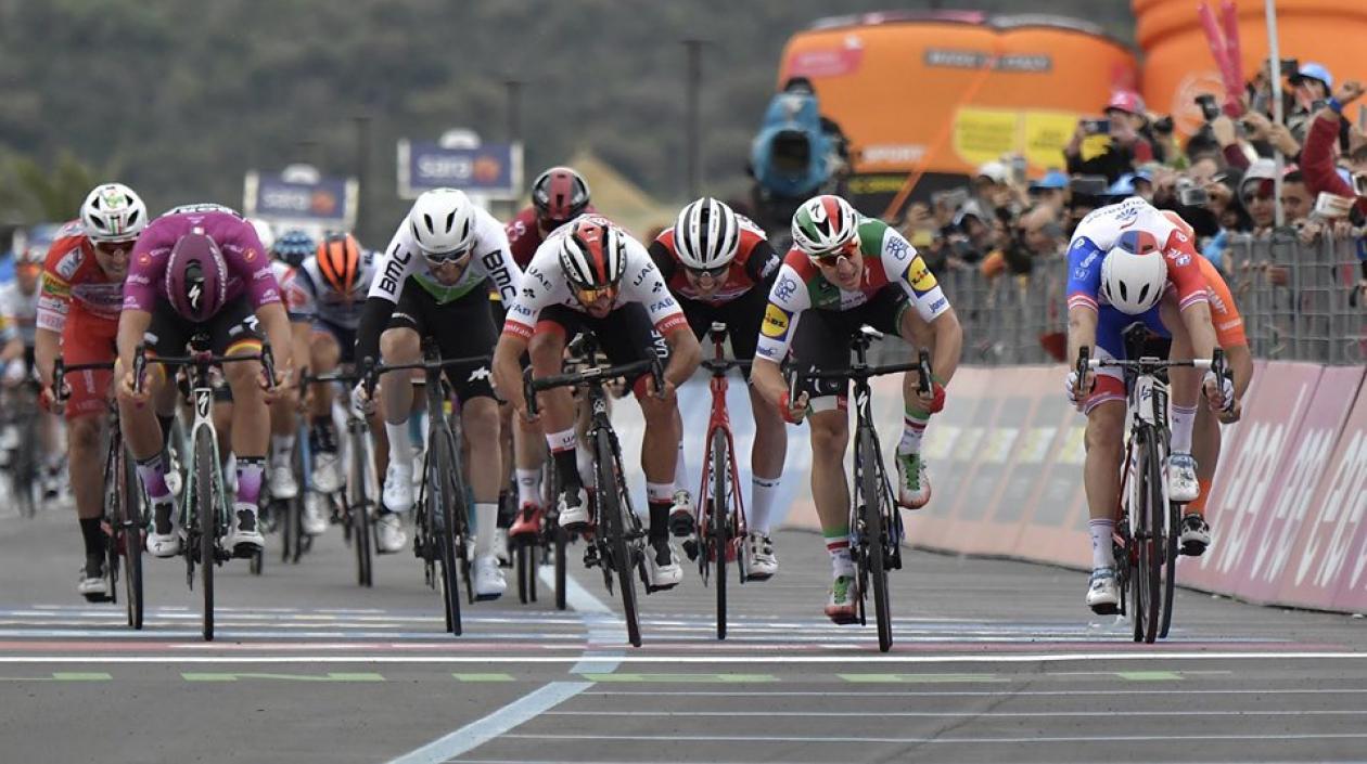 El momento del final de la etapa.