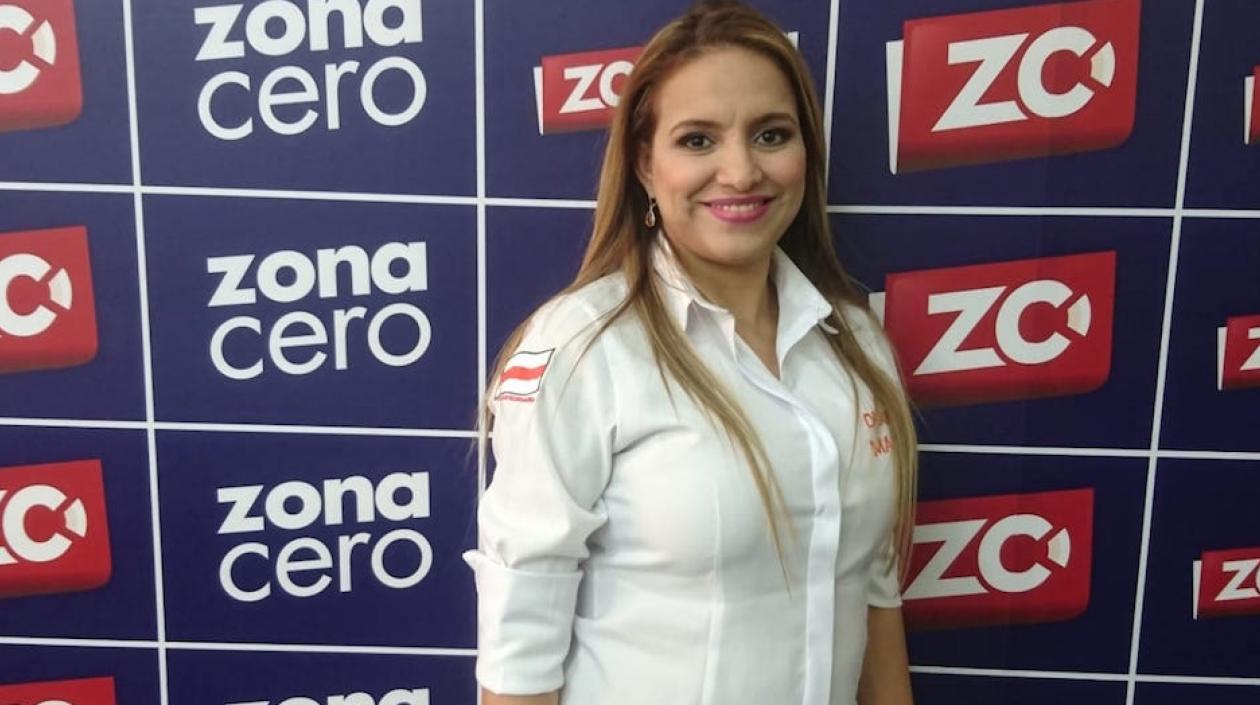 Diana Patricia Macías Reslen.