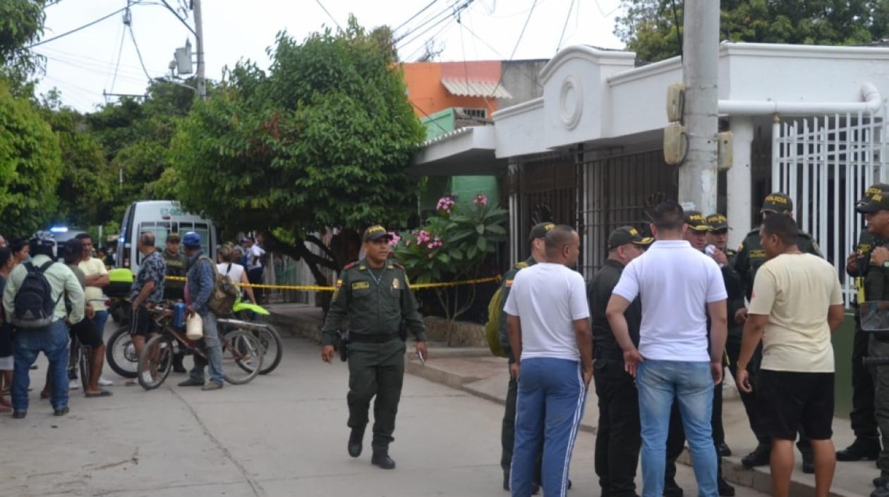 El lugar de los hechos fue acordonado por la Policía.