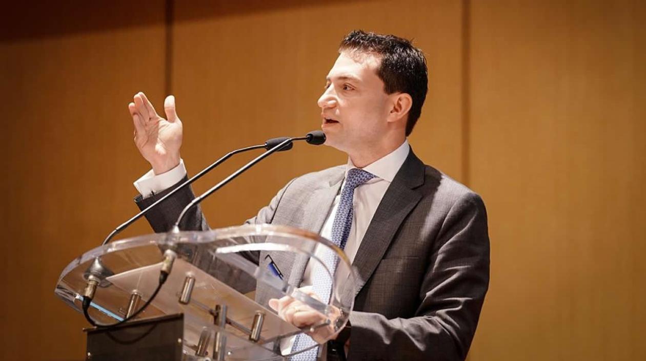 Contralor General de la República, Carlos Felipe Córdoba Larrarte