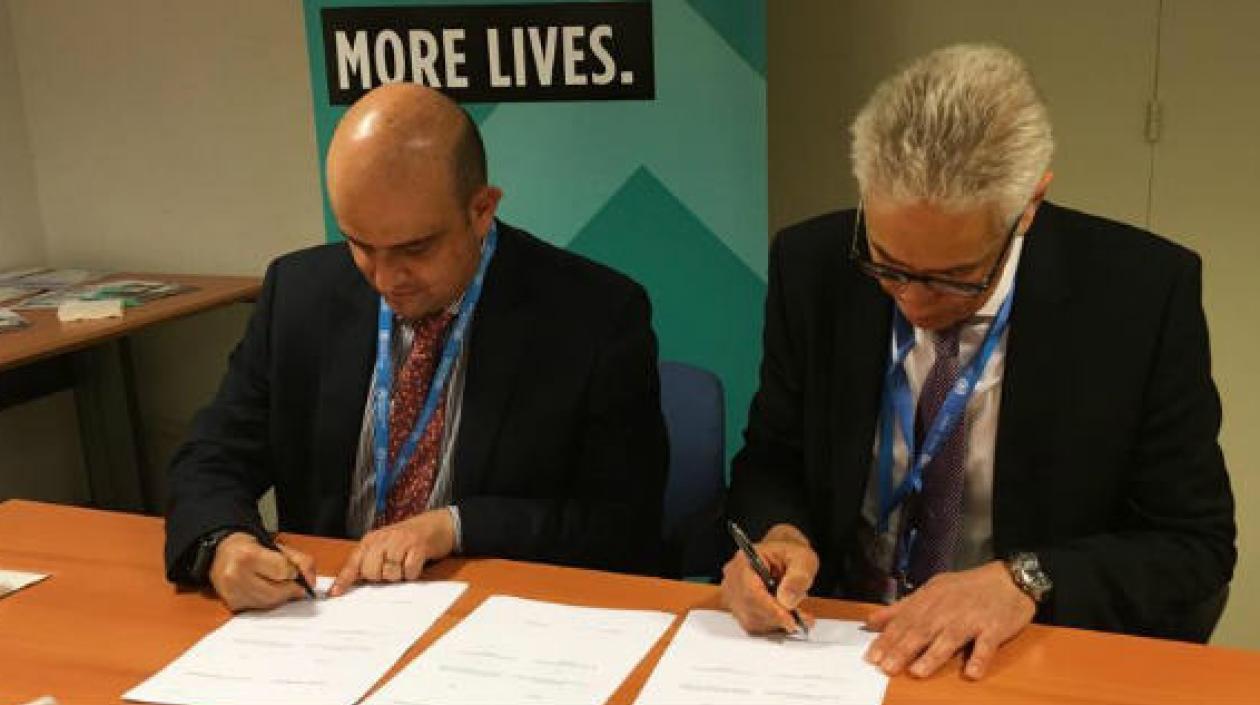 Los apoyos financieros y técnicos nos permitirán avanzar en la atención de pacientes con VIH, dijo el viceministro González Ortiz.