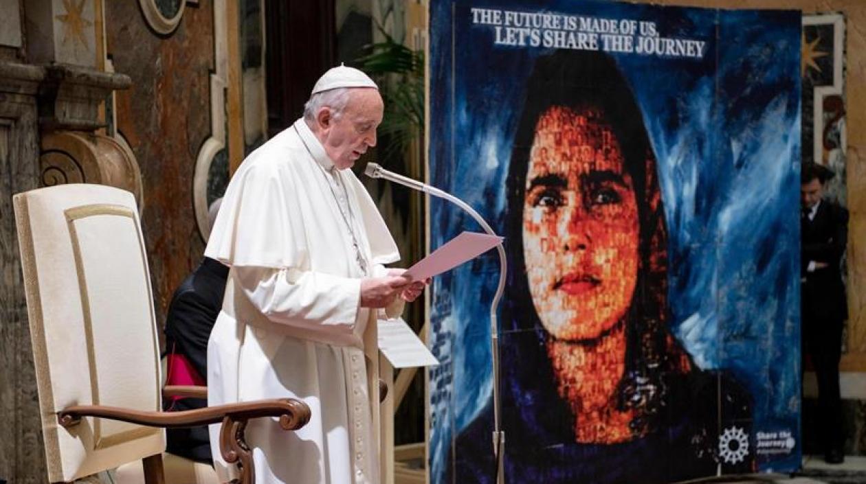  El Papa ofrece un discurso a los participantes de la XXI Asamblea General de Cáritas Internacional.