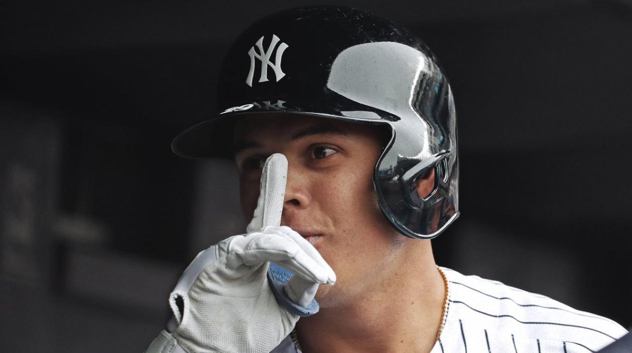 Giovanny Urshela, pelotero colombiano. 