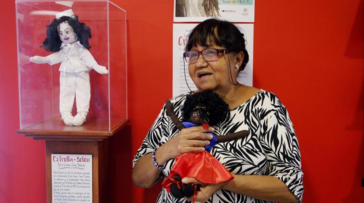 Paulina Mahecha, creadora de la exposición "Las Cristinas del Conflicto".