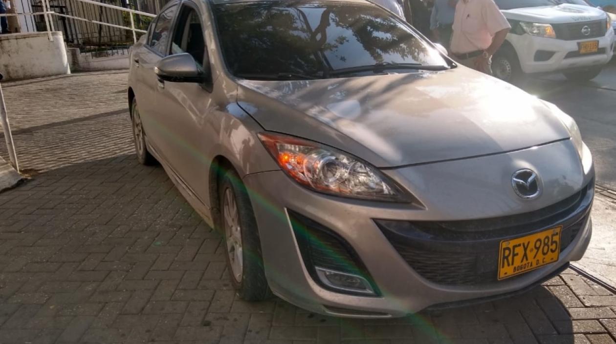 En este vehículo se desplazaba el hombre asesinado en Santa Marta.