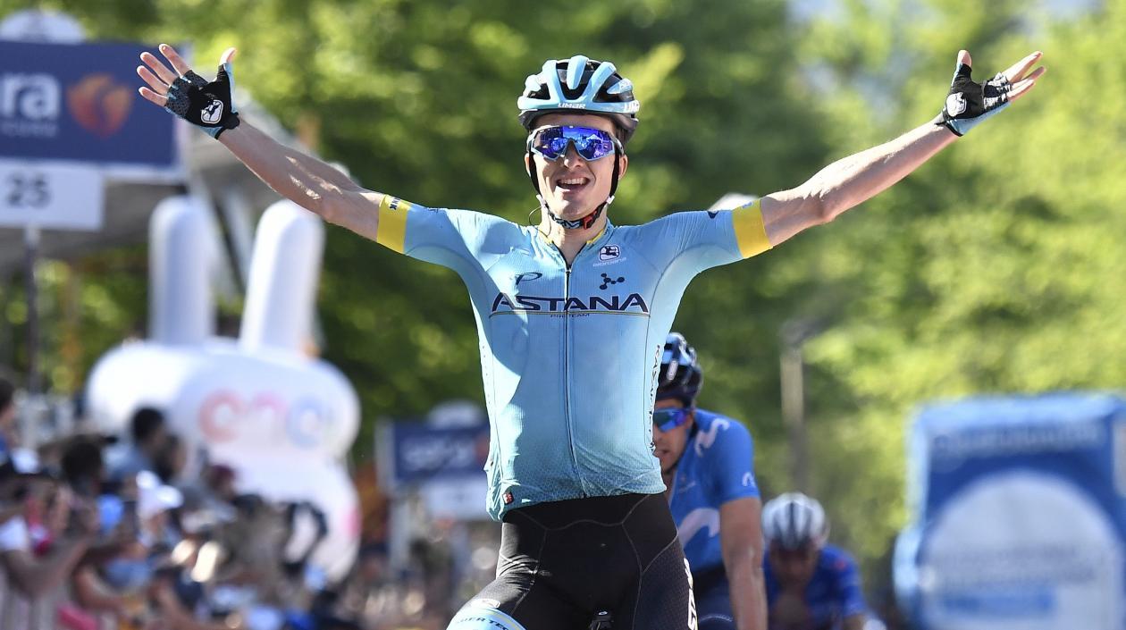 Pello Bilbao celebra la victoria. 