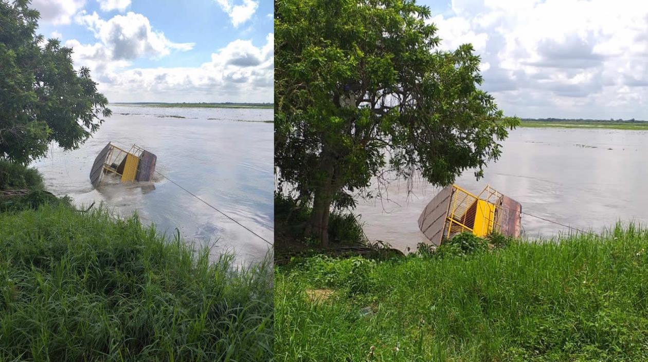 Estado en que quedó la barcaza.