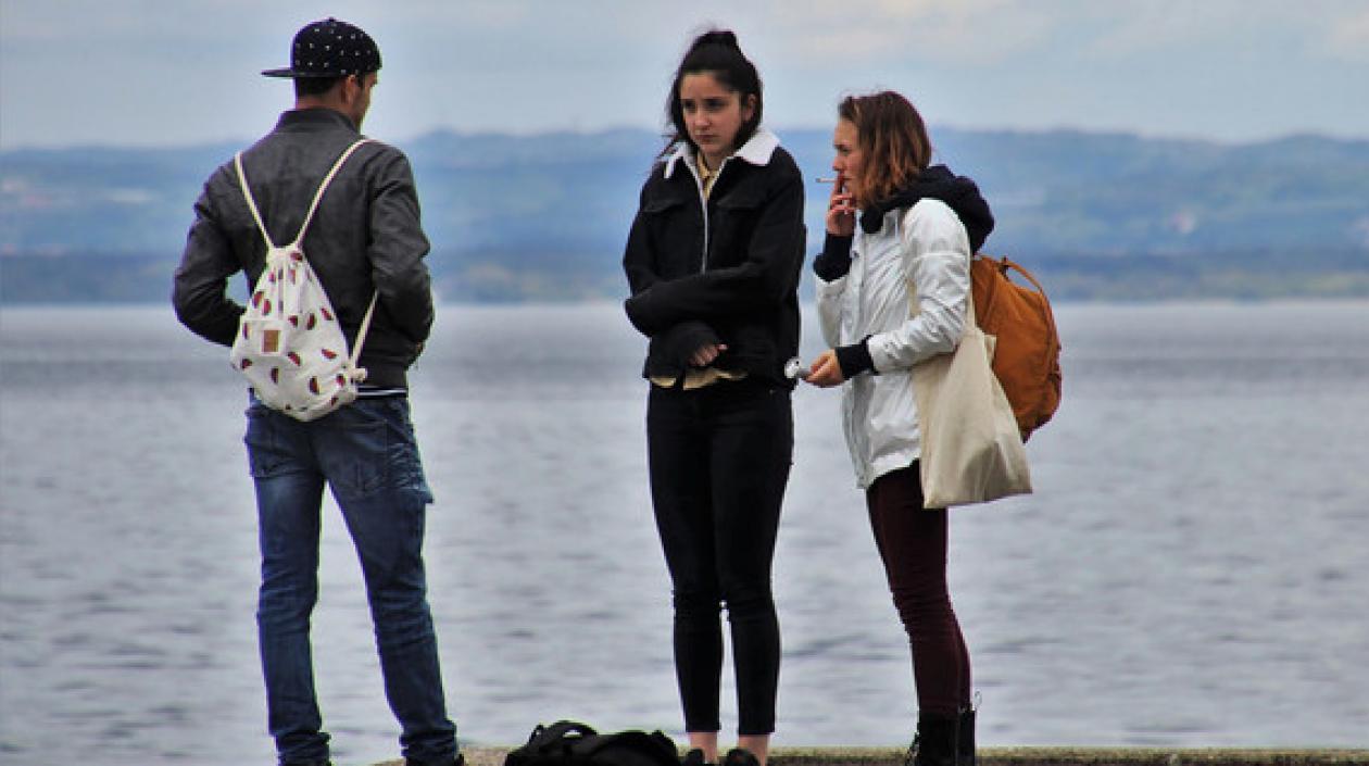  Los fumadores tienen el doble de riesgo de enfermedad coronaria e ictus respecto a los no fumadores.