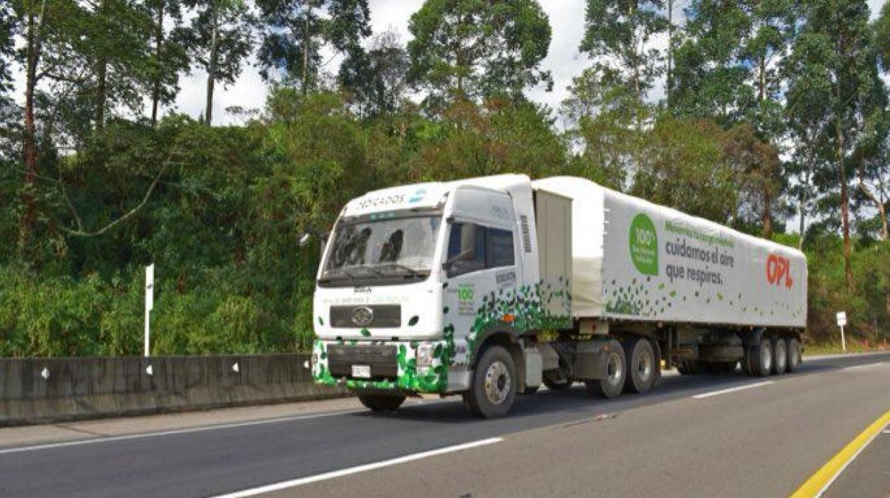 Camión a gas natural.