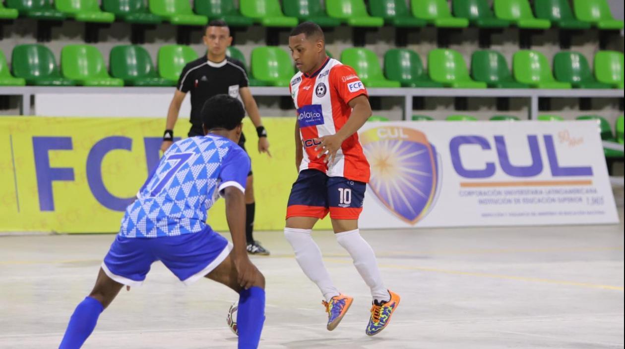 Acción de partido entre Independiente Barranquilla y Barranquilleros.