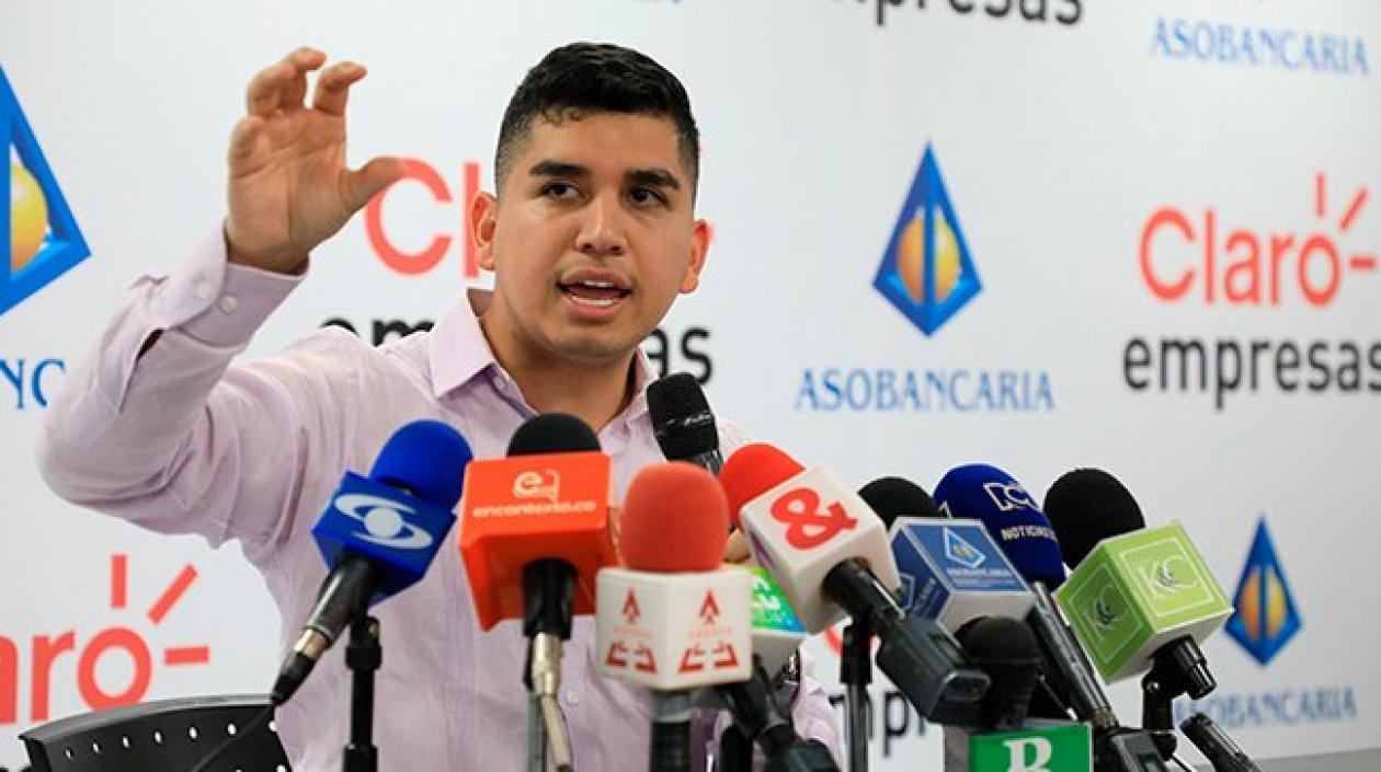 El Ministro de Vivienda, Jonathan Malagón.