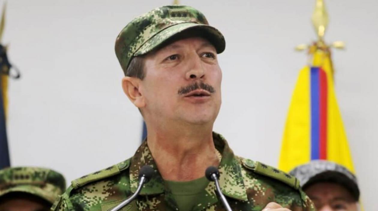 Comandante del Ejército, mayor general Nicacio Martínez Espinel.