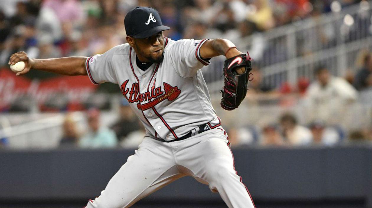 Julio Teherán, lanzador de los Bravos. 