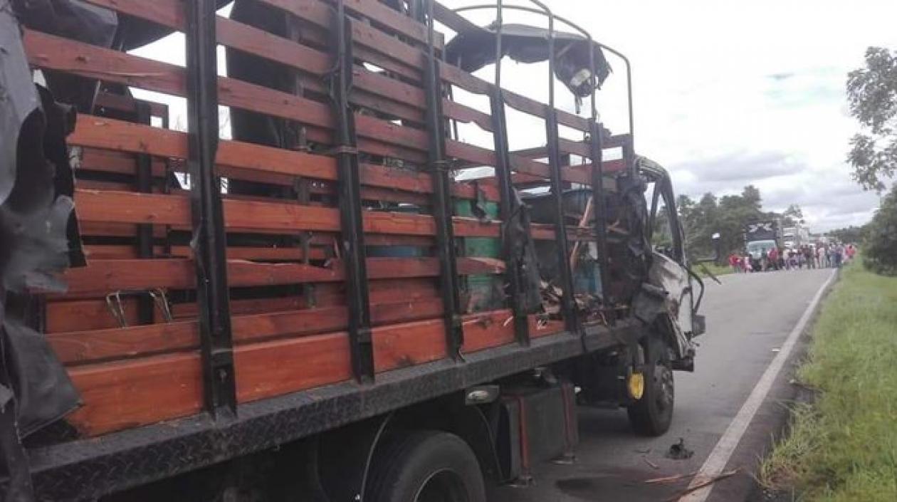 El Ejército detalló que los militares heridos, entre ellos tres de gravedad, fueron trasladados a hospitales de la región.