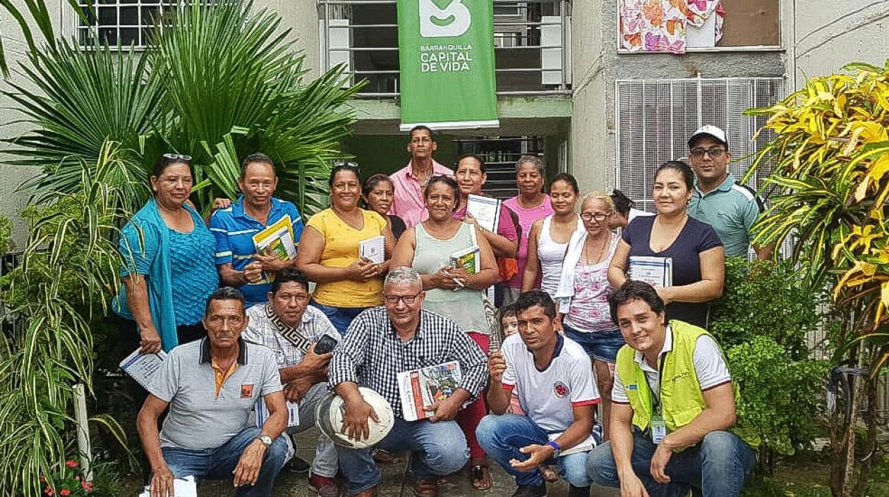Residentes en Las Gardenias se preparan para la administración de propiedad horizontal.