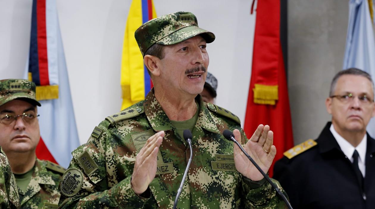 El comandante del Ejército colombiano, mayor general Nicacio Martínez Espinel