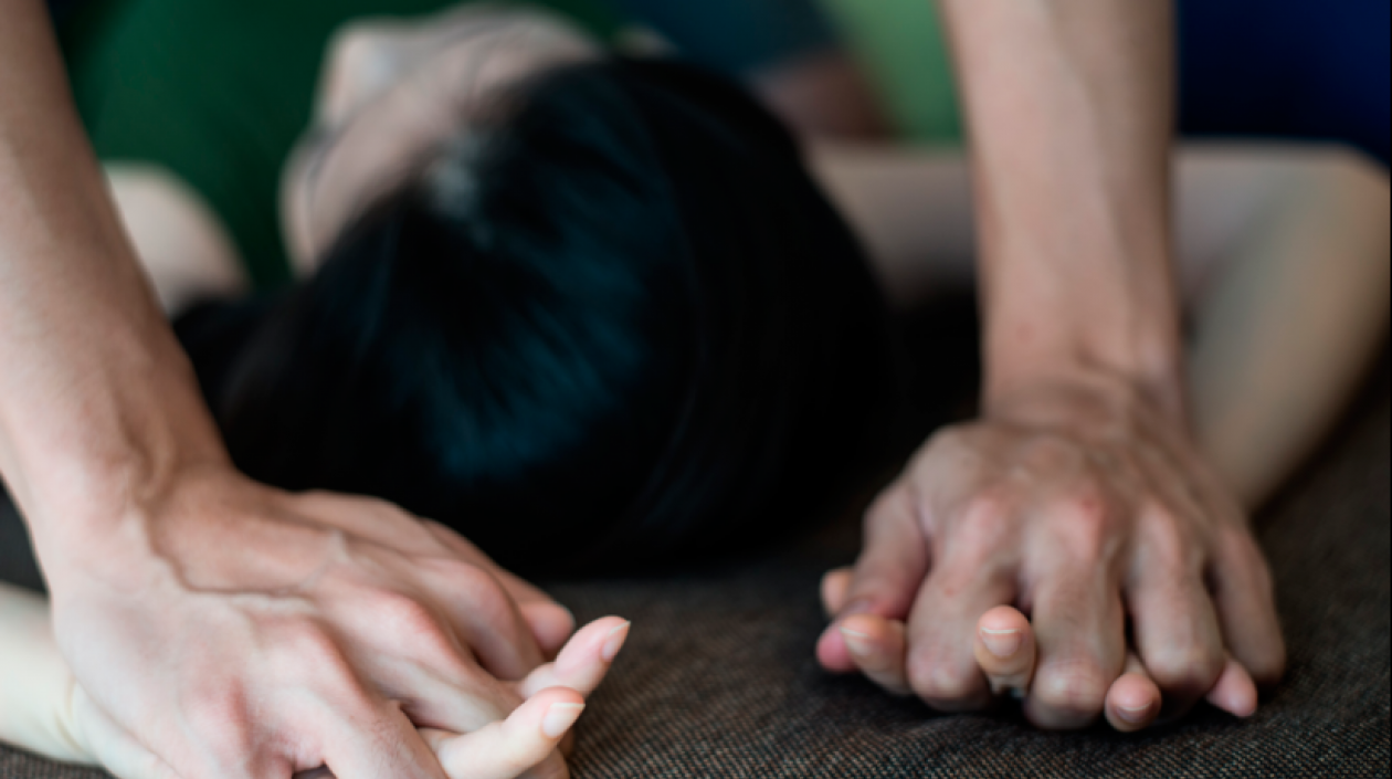 El hombre tras robar a las mujeres habría abusado sexualmente de una de ella.