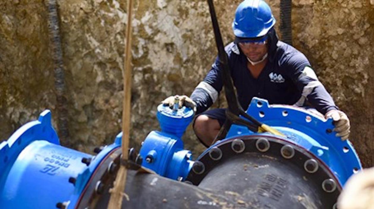 Triple A realizará los trabajos en la línea de conducción  entre la planta Las Flores y la estación de rebombeo de Salgar.