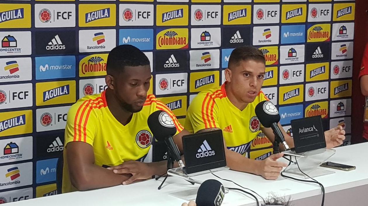 Jefferson Lerma y Gustavo Cuéllar, durante rueda de prensa. 