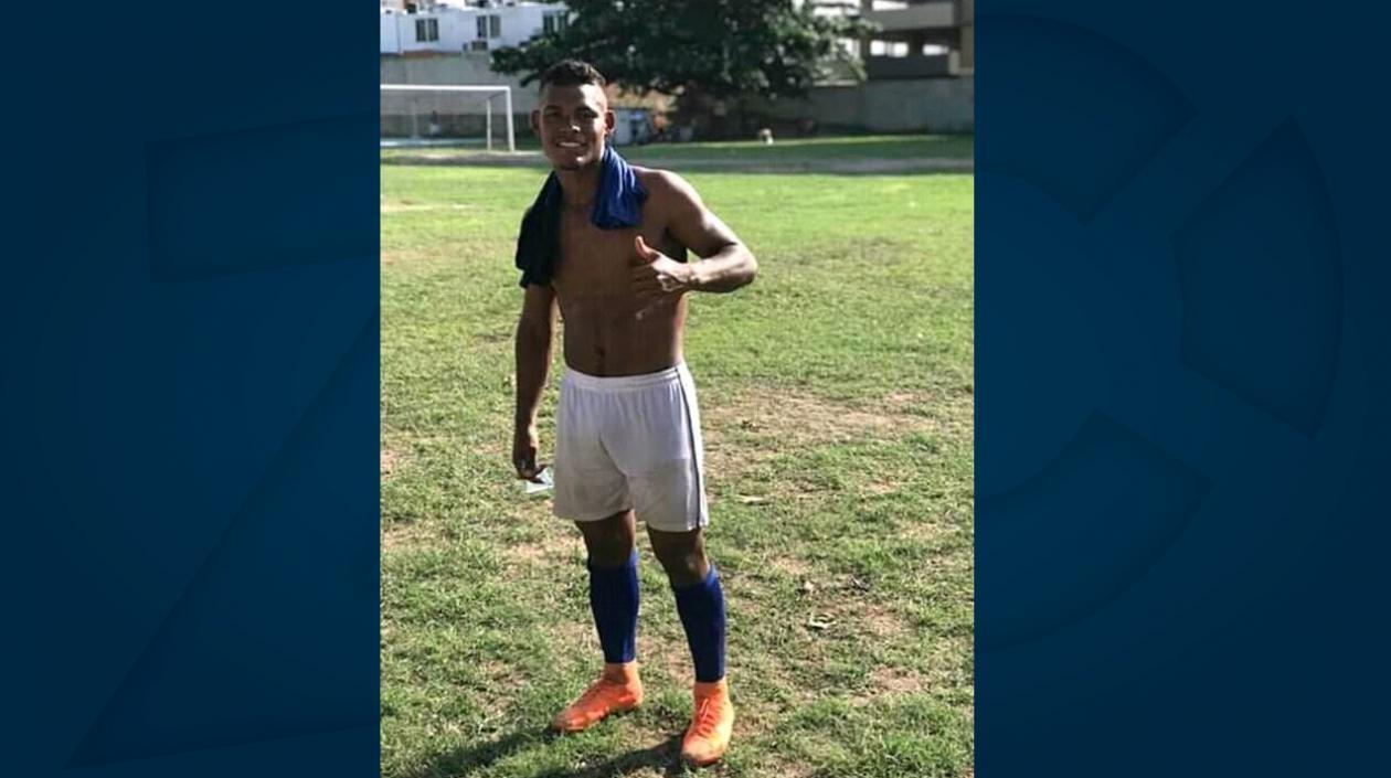  Luis Alberto Rondón Santamaría era un aficionado al fútbol.