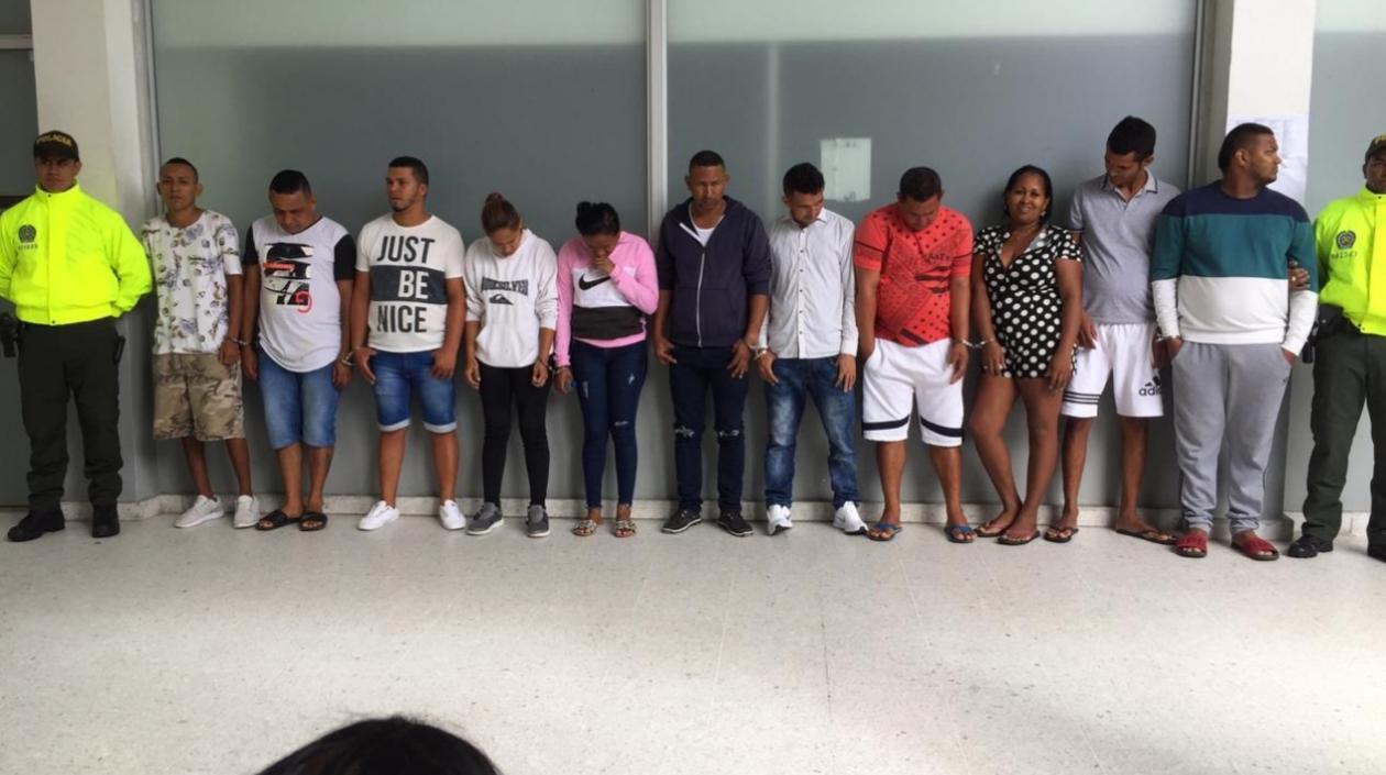 Los 11 capturados por la Dijin de la Policía mediante diligencias de allanamientos.