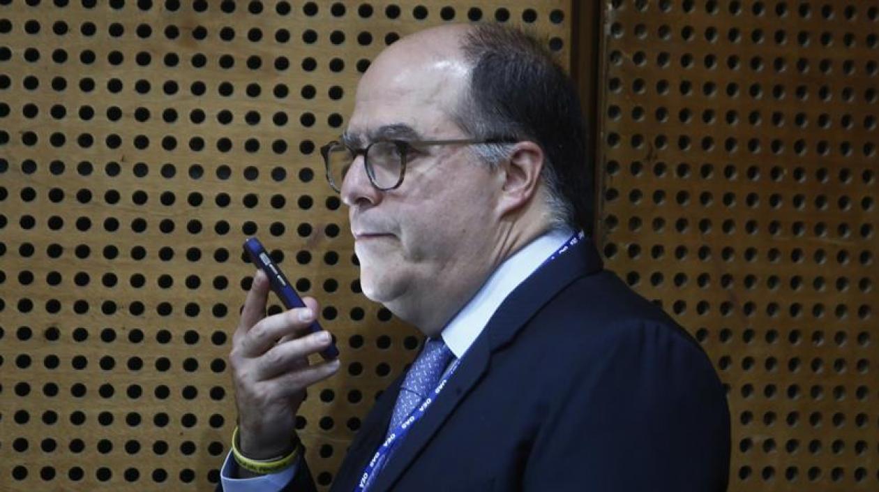 El jefe de la delegación de Venezuela en la 49 Asamblea General de la OEA, Julio Borges.