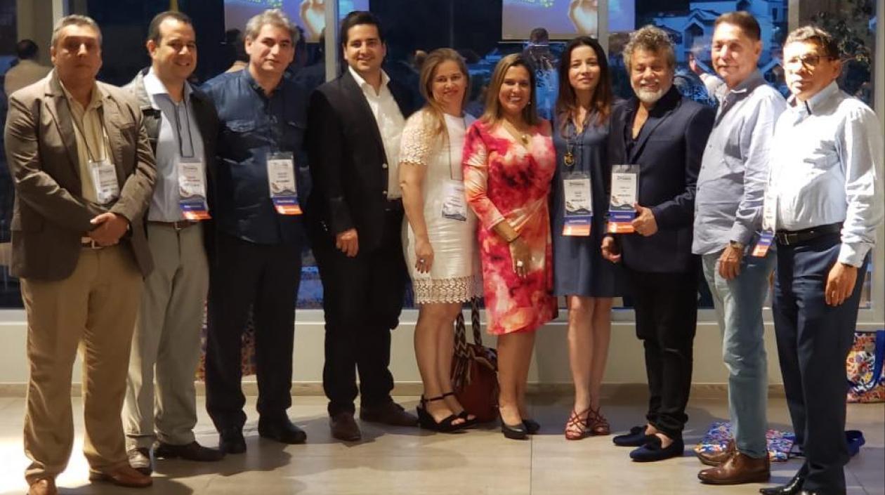 La delegación que consiguió la sede para Barranquilla.