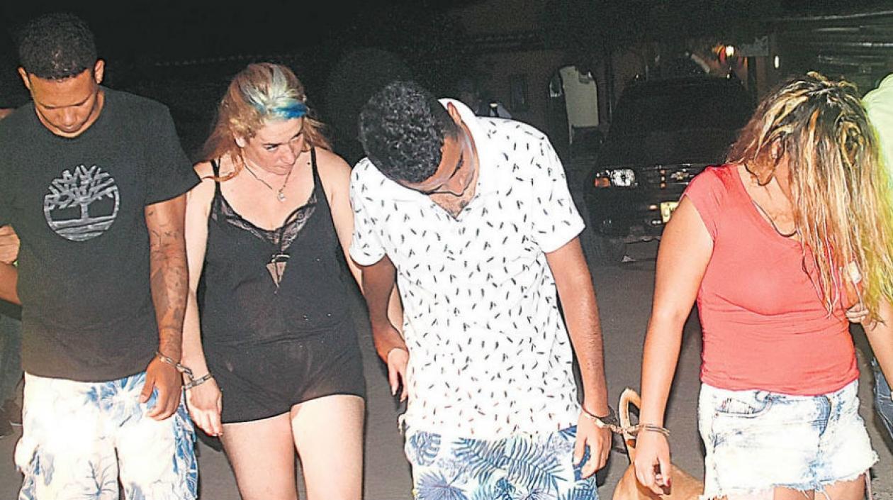 Los cuatro capturados.