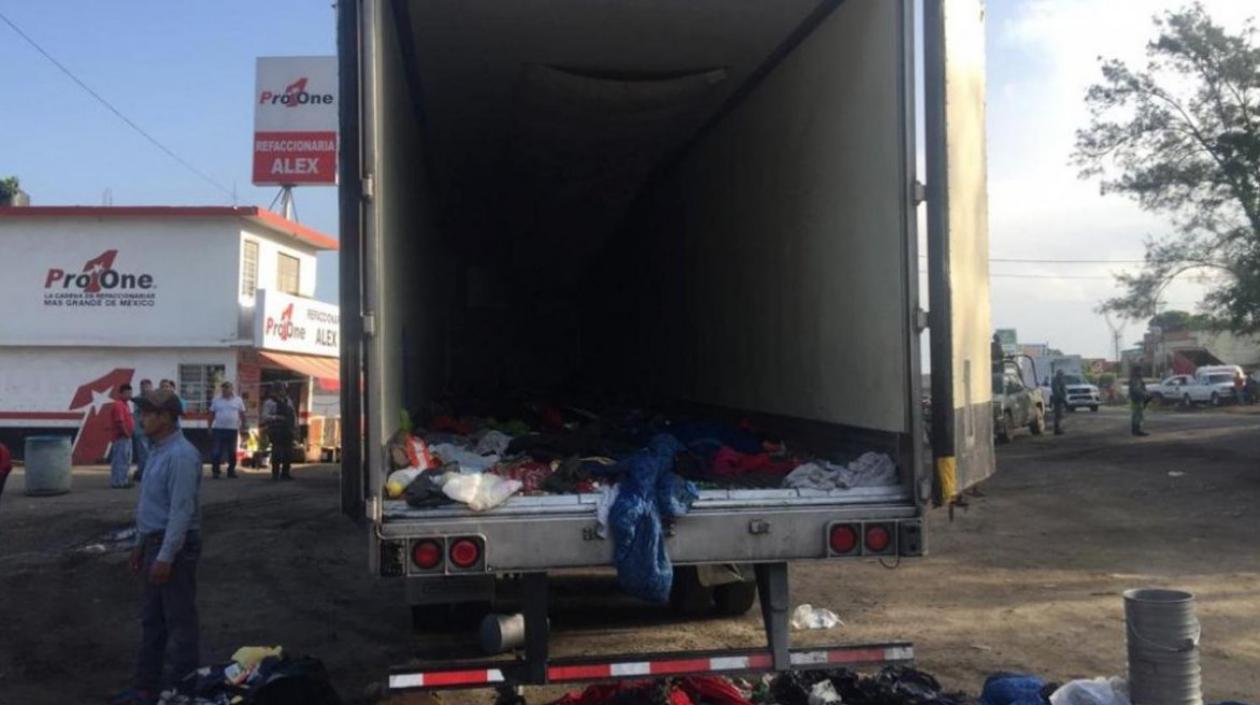 Camión en el que viajaban 228 migrantes.