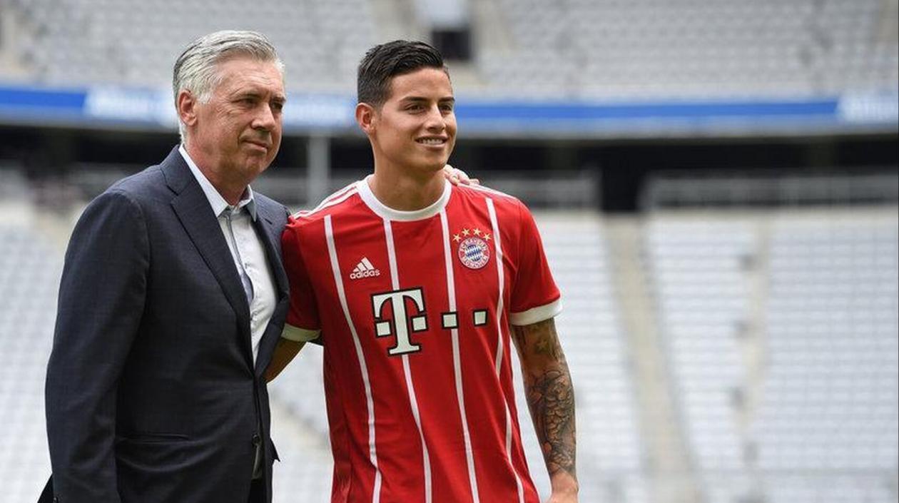 Carlos Ancelotti y James Rodríguez, en una foto de archivo.