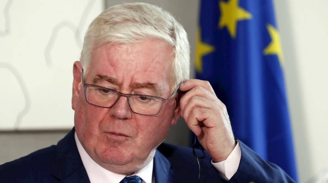 El enviado especial de la Unión Europea para la paz, Eamon Gilmore