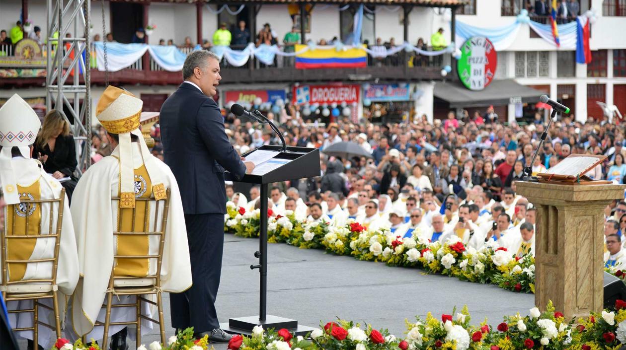 Presidente Duque durante el centenario de la consagración de la Virgen de Chiquinquirá como patrona de Colombia.
