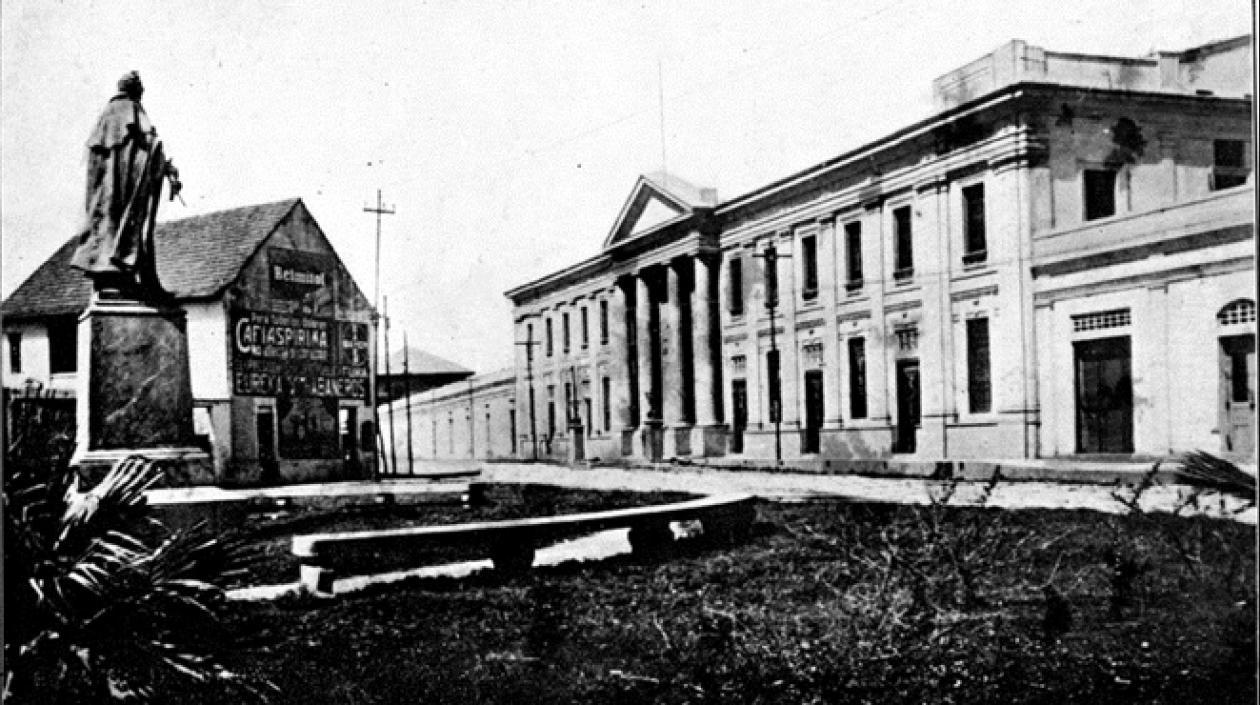 Imagen del edificio de la Aduana de Barranquilla.