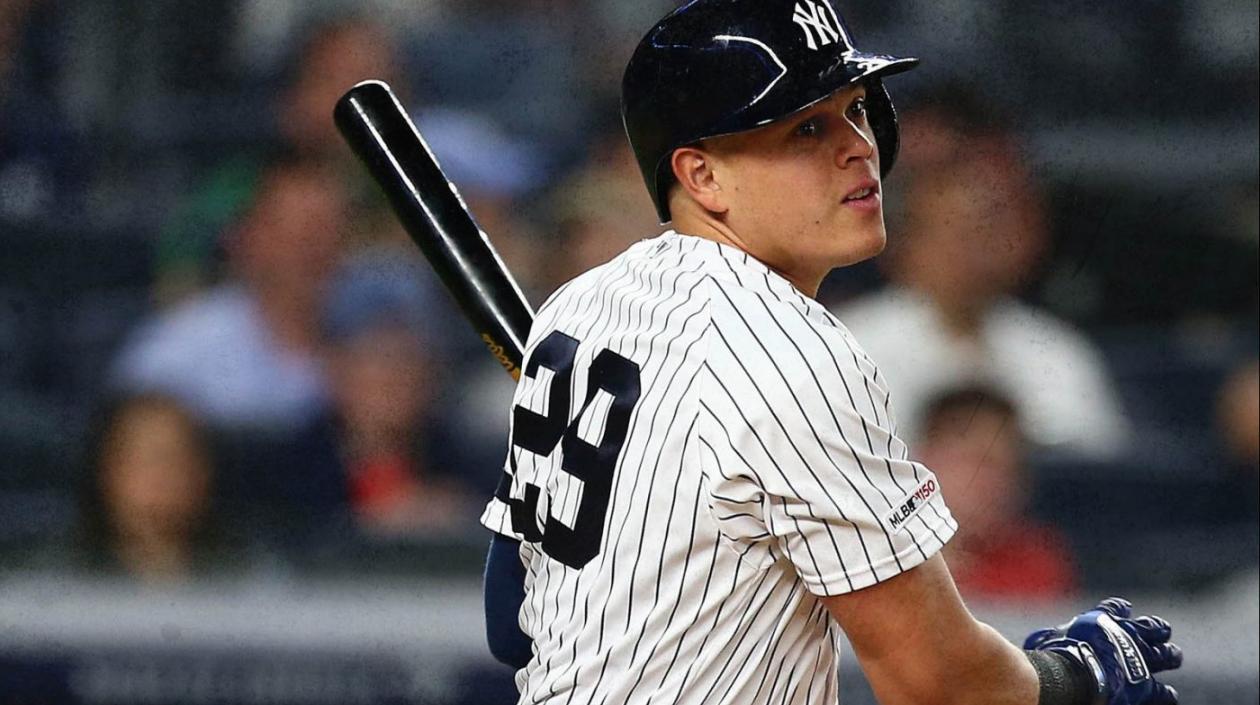 Giovanni Urshela, pelotero colombiano. 