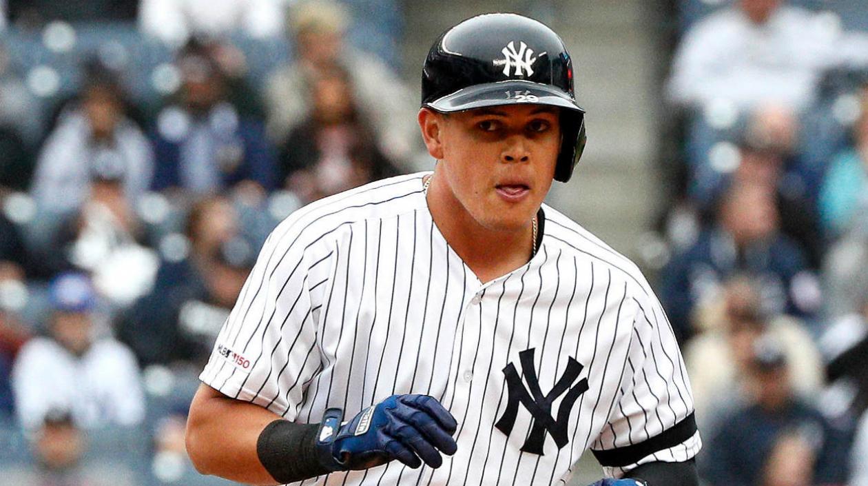 Giovanni Urshela, pelotero colombiano. 