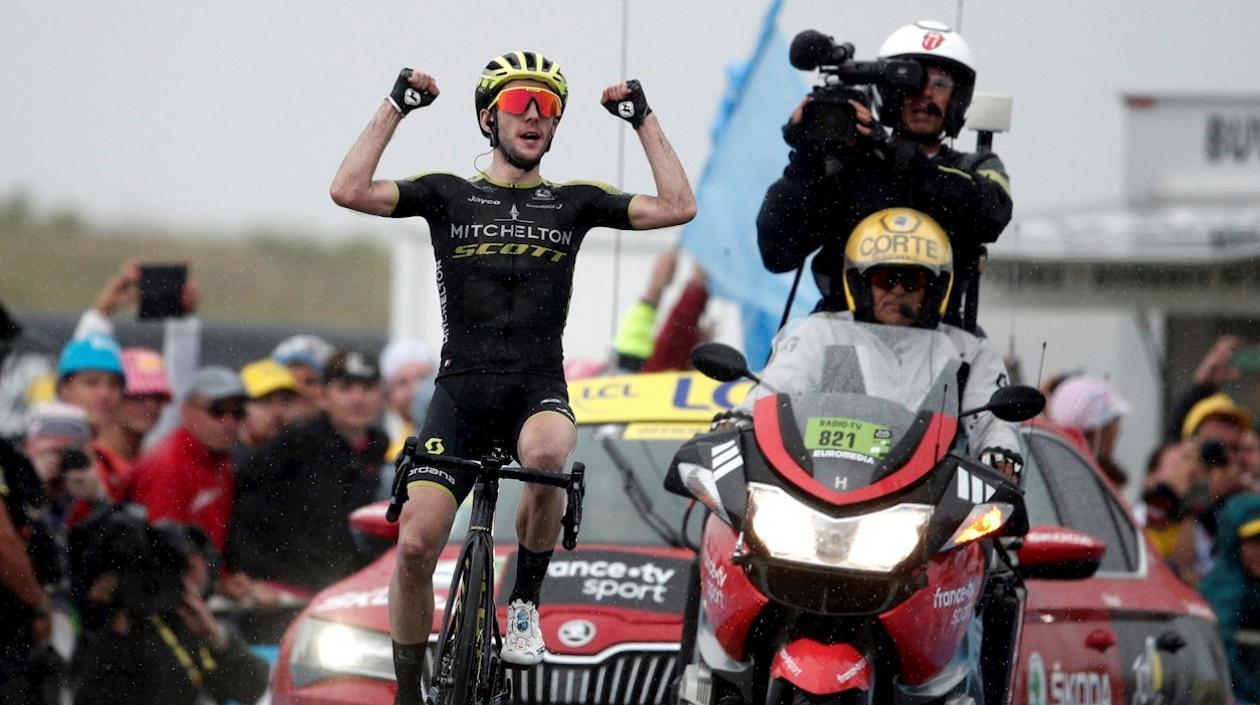 Simon Yates se impone en la jornada de montaña. 