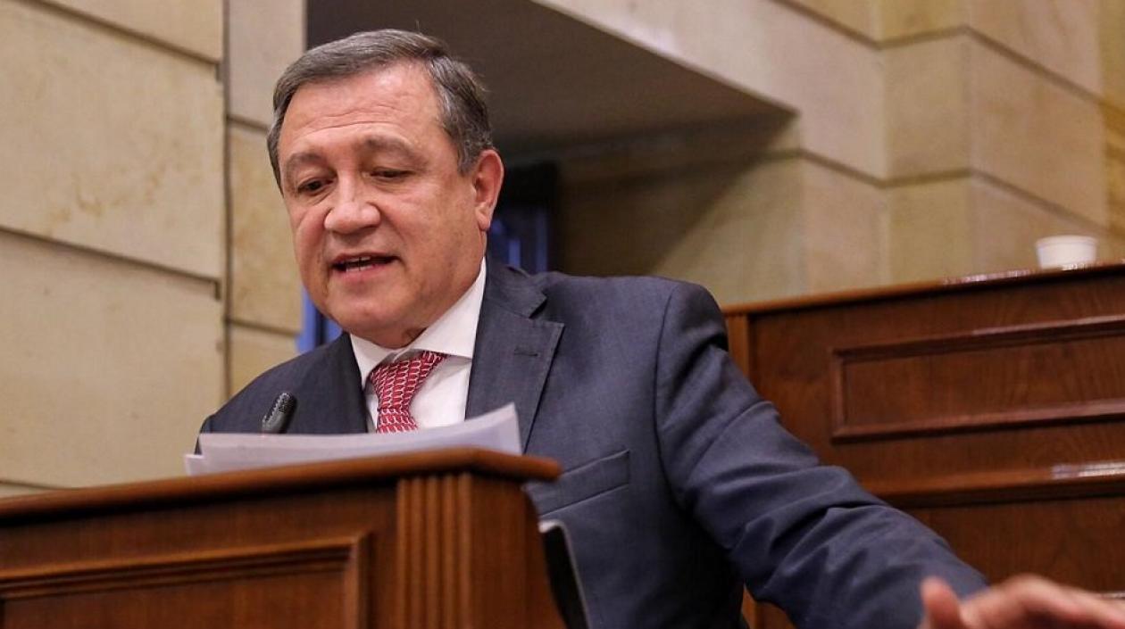 Ernesto Macías, expresidente del Senado.