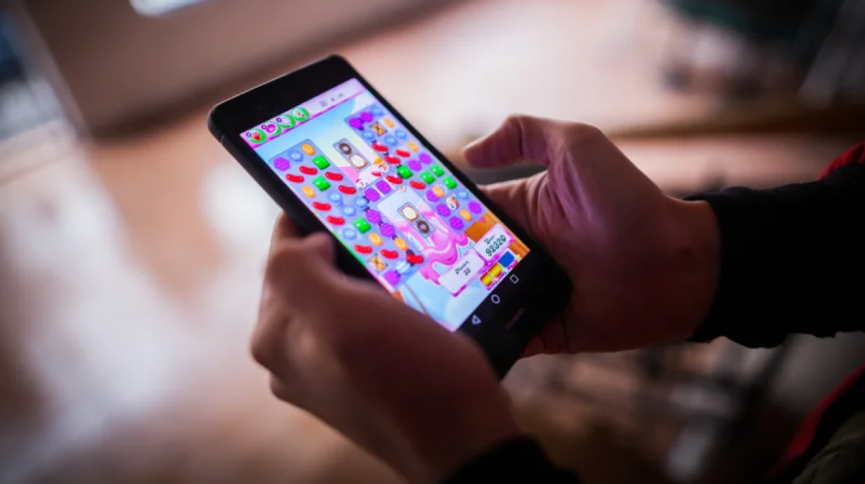 Existen diversas opciones de juegos en el celular disponibles tanto en Android como en iPhone.