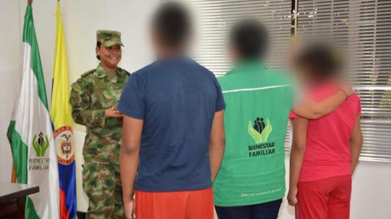 Imagen de entrega de disidentes de las FARC.