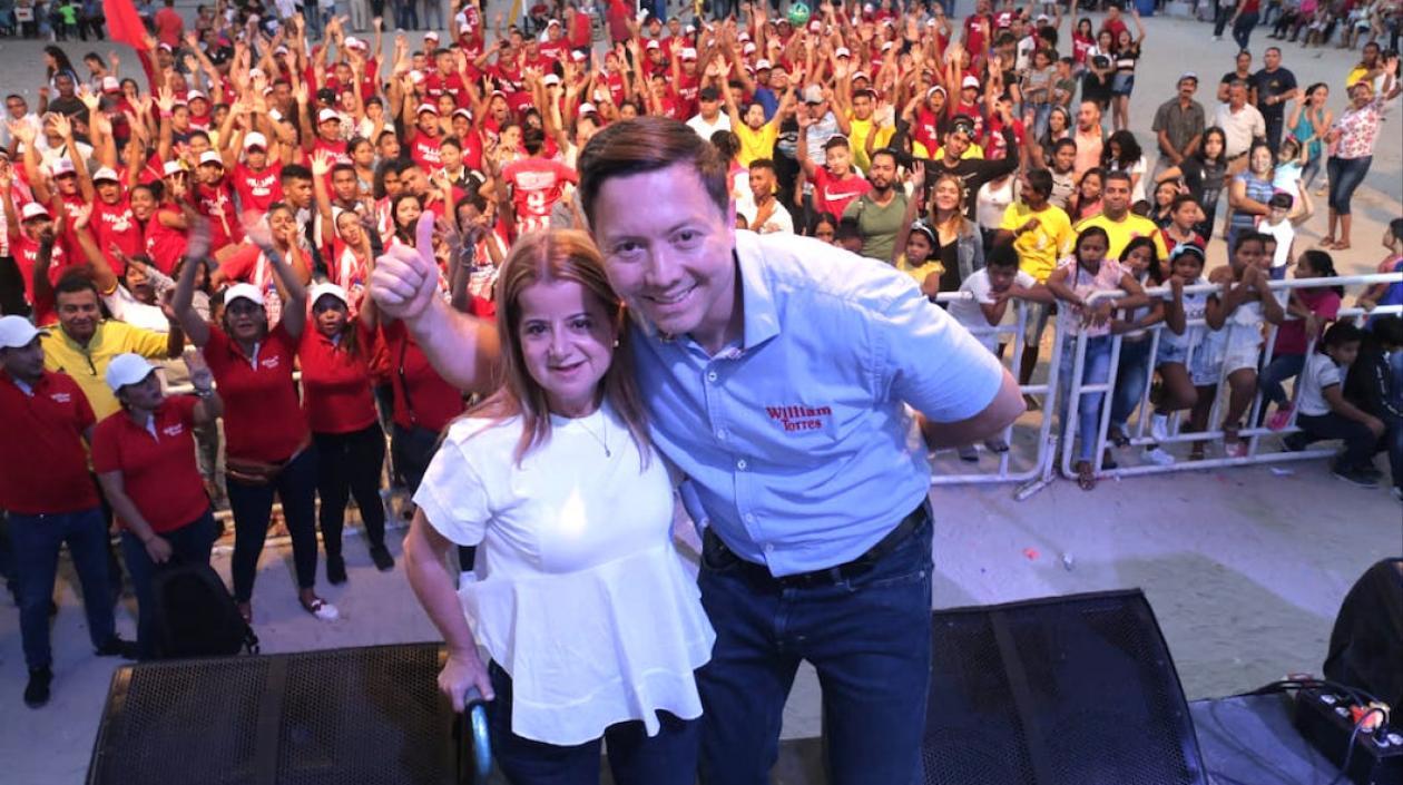 Los candidatos a la Gobernación, Elsa Noguera, y Alcaldía de Soledad, William Torres.